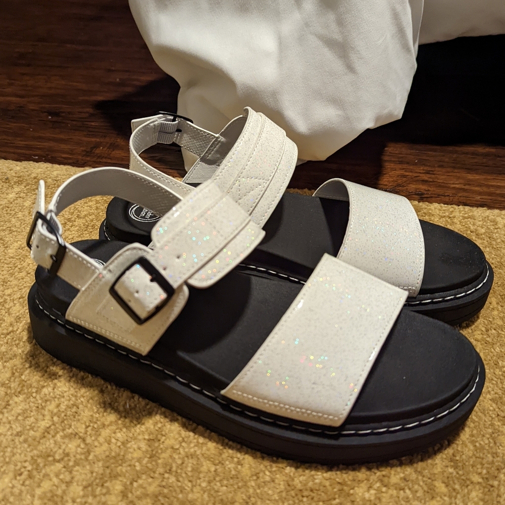 Wonder Nation Girl's/Women's Sandal